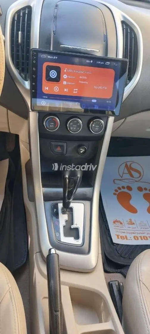 Chevrolet Optra 2018 White Used for Sale - 3