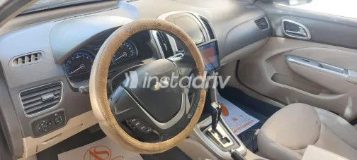 Chevrolet Optra 2018 White Used for Sale - 4