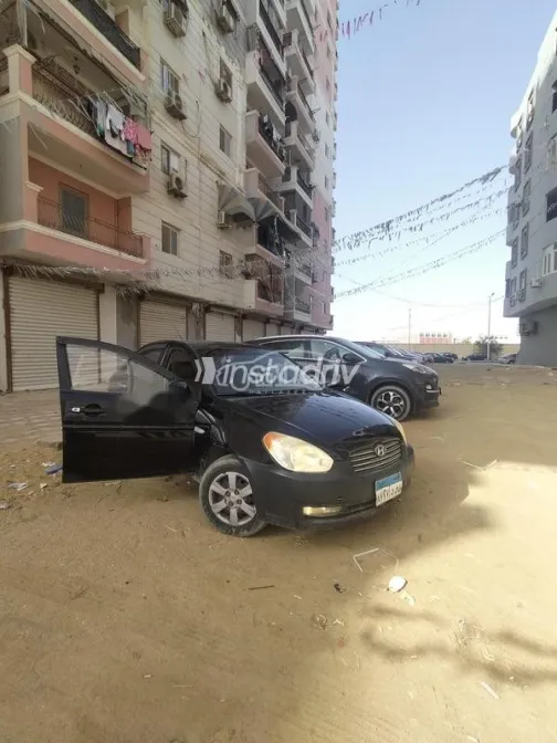 هيونداي اكسنت 2007 أسود مستعملة للبيع - 1