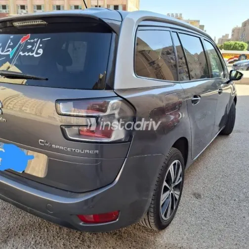 Citroën C4 Grand Picasso 2019 Gray Used for Sale - 2