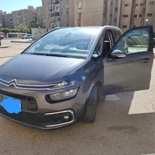 Citroën C4 Grand Picasso 2019 Gray Used for Sale