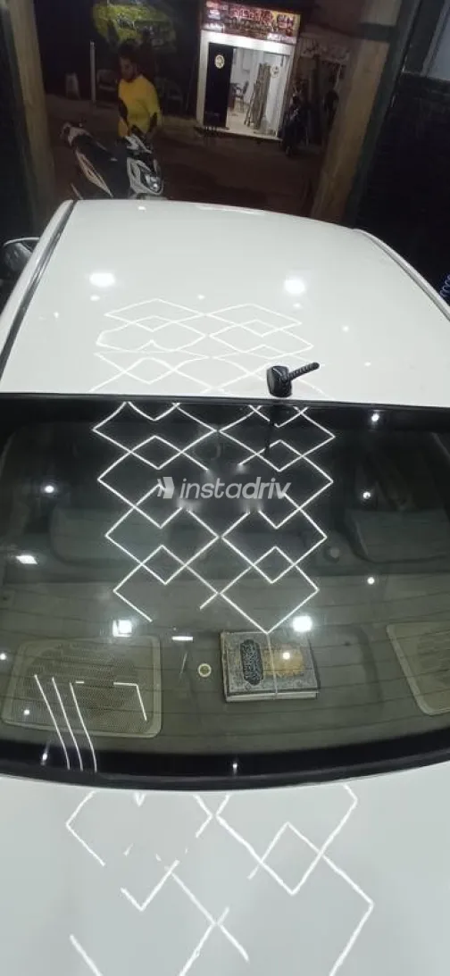 كيا برايد 2011 أبيض مستعملة للبيع - 7