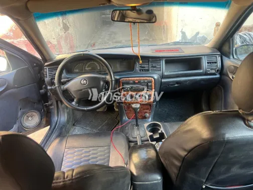 اوبل فيكترا 2000 أخضر مستعملة للبيع - 2