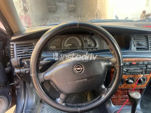 اوبل فيكترا 2000 أخضر مستعملة للبيع - 6