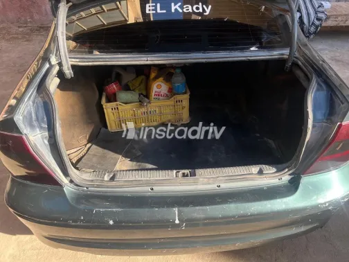 اوبل فيكترا 2000 أخضر مستعملة للبيع - 10