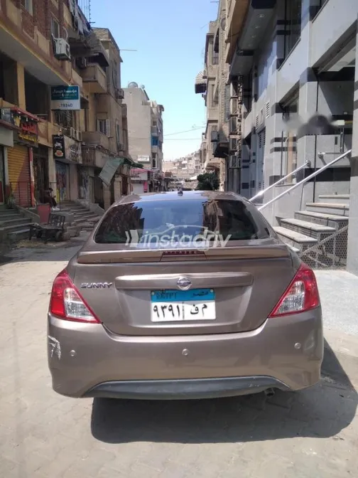 Nissan Sunny 2022 White Used for Sale - 5