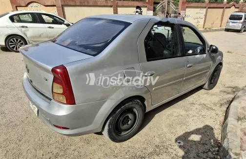 Renault Logan 2010 Silver Used for Sale - 3