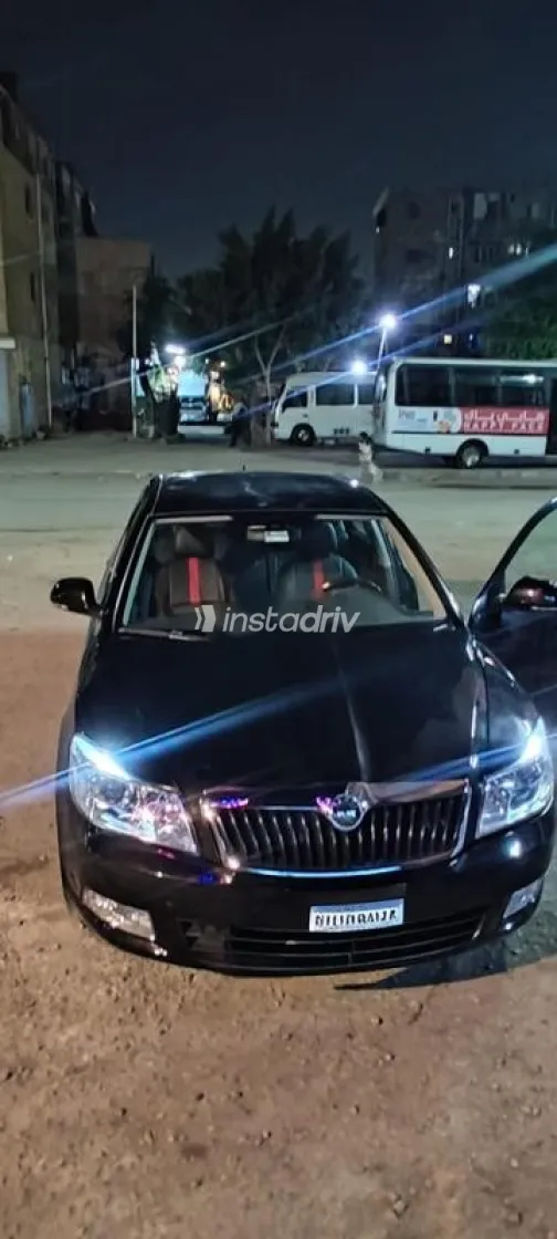 سكودا فانتازيا 2012 أسود مستعملة للبيع - 2