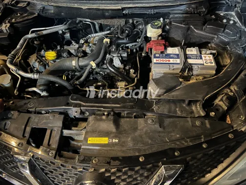 Nissan Qashqai 2017 White Used for Sale - 4