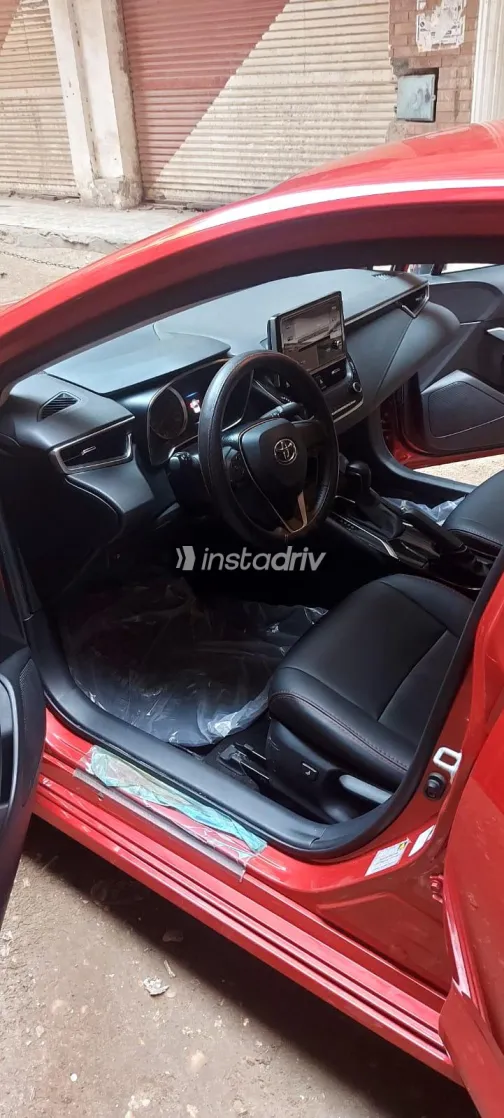 Toyota Corolla 2020 White Used for Sale - 6