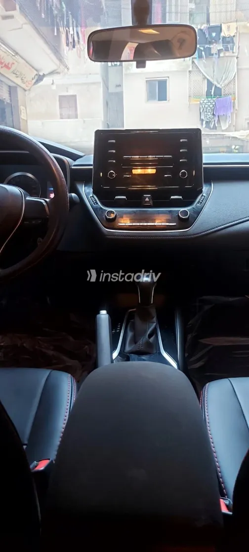 Toyota Corolla 2020 White Used for Sale - 8