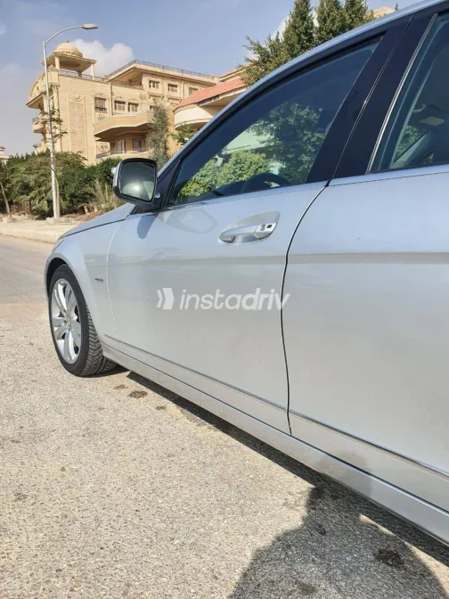 مرسيدس C 180 2008 أبيض مستعملة للبيع - 2