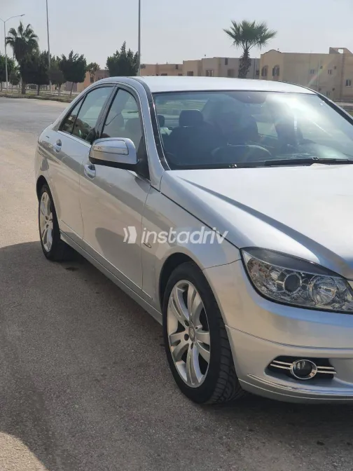 مرسيدس C 180 2008 أبيض مستعملة للبيع - 10