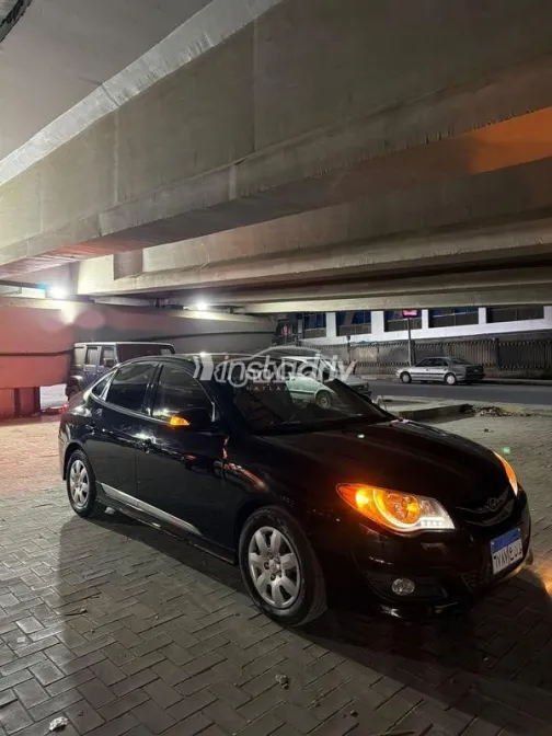 هيونداي إلنترا 2020 أسود مستعملة للبيع - 1