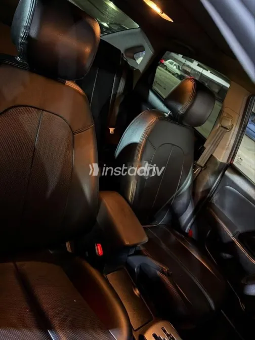 هيونداي إلنترا 2020 أسود مستعملة للبيع - 3