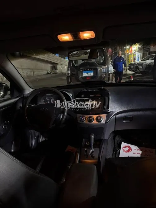 هيونداي إلنترا 2020 أسود مستعملة للبيع - 5