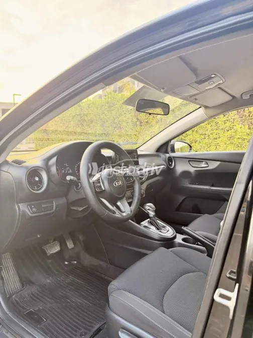 Kia Cerato 2020 Black Used for Sale - 5