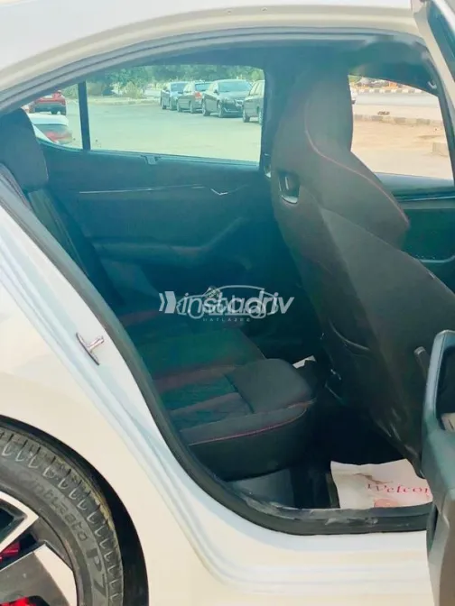 Skoda Octavia 2023 White Used for Sale - 7