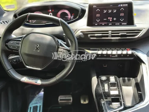 Peugeot 5008 2021 White Used for Sale - 3