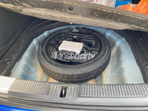 ام جى 5 2021 أزرق غامق مستعملة للبيع - 2