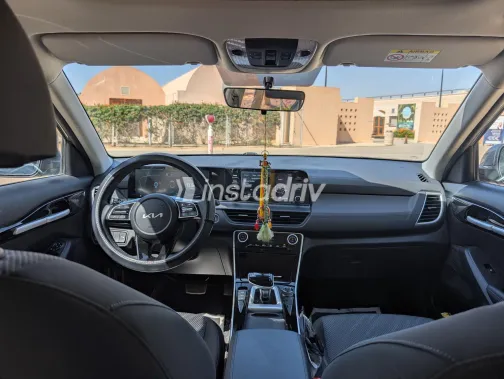 Kia Seltos 2026 White Used for Sale - 9