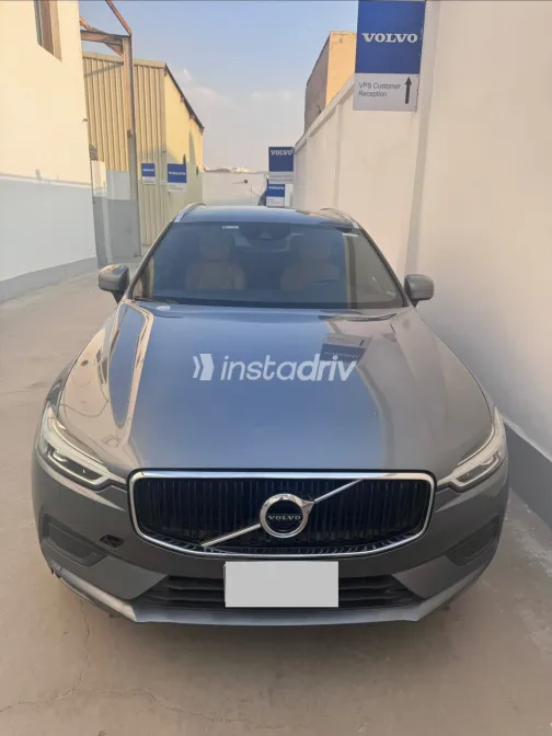 Volvo XC60 2020 White Used for Sale - 3