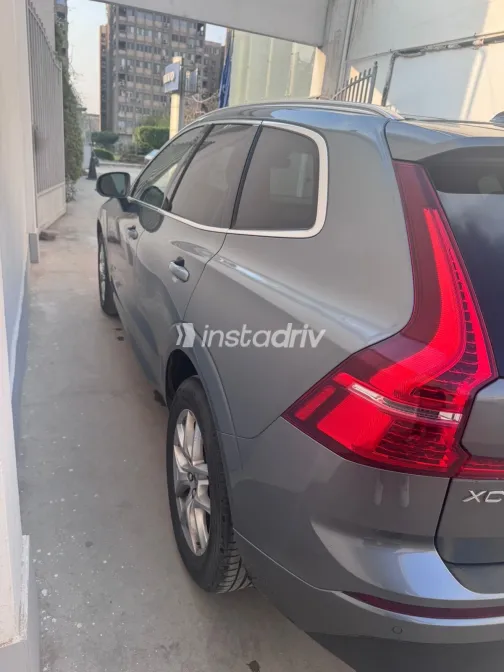 Volvo XC60 2020 White Used for Sale - 8