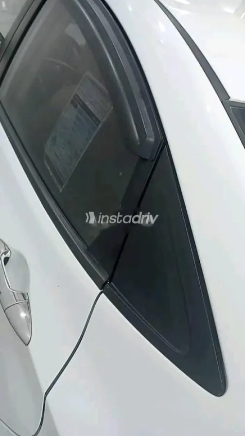 هيونداي اكسنت RB 2016 أبيض مستعملة للبيع - 3