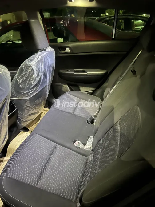 كيا سبورتاج 2020 أبيض مستعملة للبيع - 2