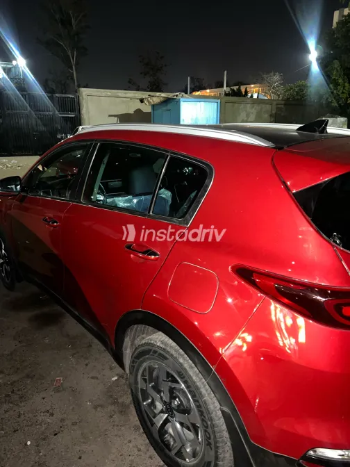 كيا سبورتاج 2020 أبيض مستعملة للبيع - 6