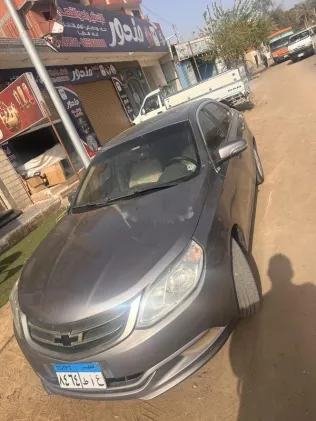 شيفروليه أوبترا 2019 أبيض مستعملة للبيع