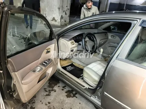 اسبيرانزا A516 2009 فضي مستعملة للبيع - 4