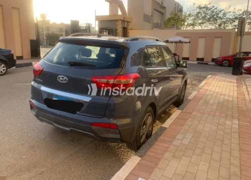 هيونداي كريتا 2017 أبيض مستعملة للبيع - 3