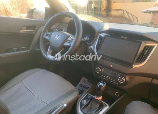 هيونداي كريتا 2017 أبيض مستعملة للبيع - 4