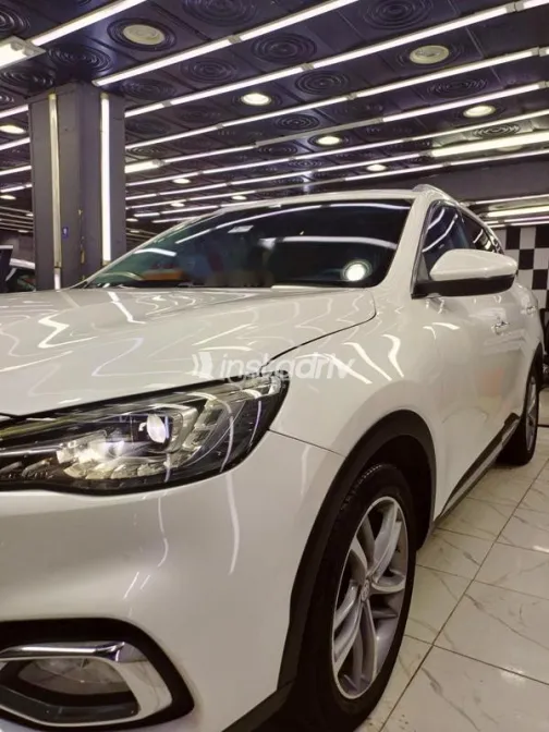 ام جى اتش اس 2022 أبيض مستعملة للبيع - 4