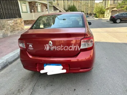 رينو لوجان 2015 أحمر مستعملة للبيع - 1