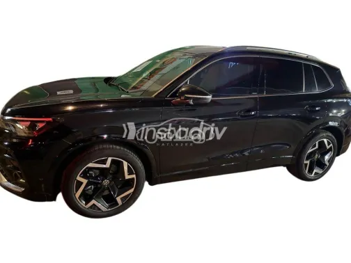 Volkswagen Tiguan 2025 White Used for Sale - 3