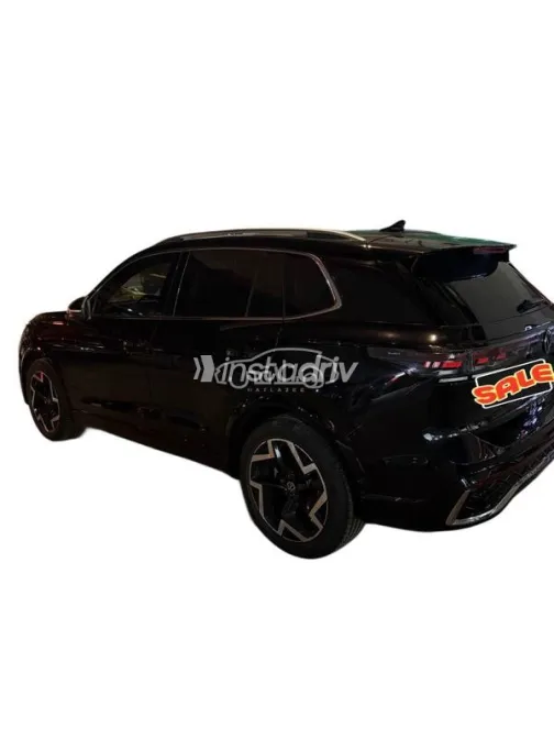 Volkswagen Tiguan 2025 White Used for Sale - 5