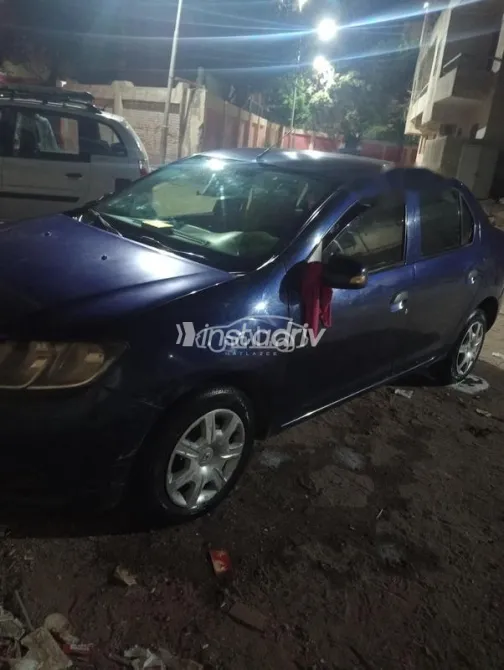 Renault Logan 2016 White Used for Sale - 1