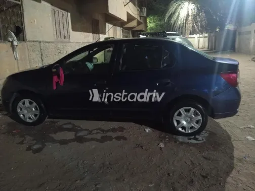 Renault Logan 2016 White Used for Sale - 3