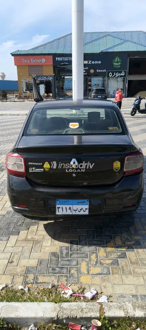 Renault Logan 2017 White Used for Sale - 5