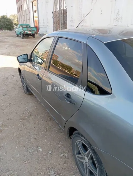 لادا جرانتا 2021 أبيض مستعملة للبيع - 6