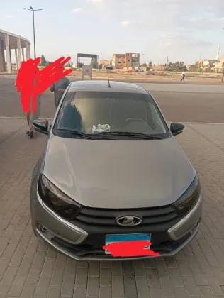 لادا جرانتا 2021 أبيض مستعملة للبيع