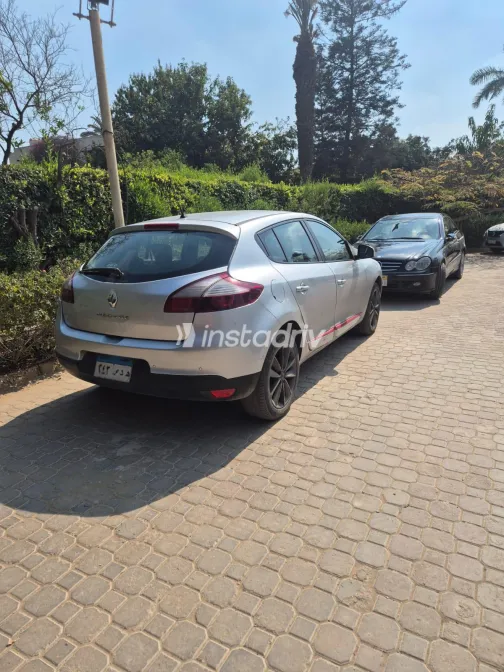 Renault Megane 2016 White Used for Sale - 2