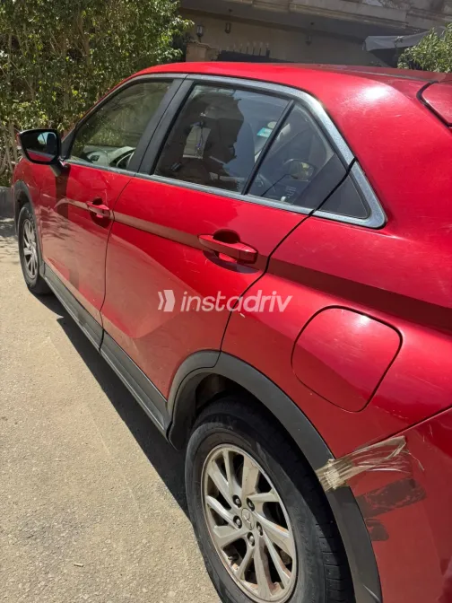 ميتسوبيشي اكليبس 2018 أبيض مستعملة للبيع - 5