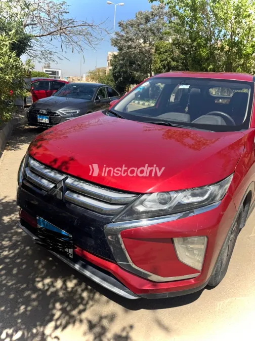 ميتسوبيشي اكليبس 2018 أبيض مستعملة للبيع - 9