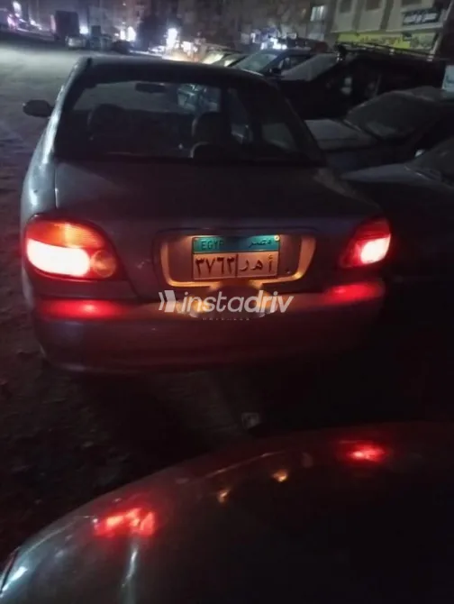 كيا سيفيا 2002 رمادي مستعملة للبيع - 4