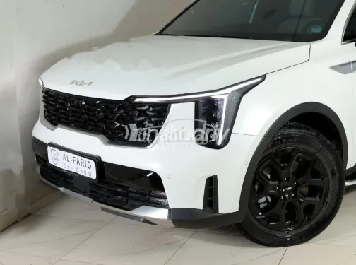 Kia Sorento 2025 White Used for Sale - 3