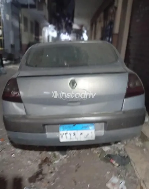 Renault Megane 2005 Silver Used for Sale - 3