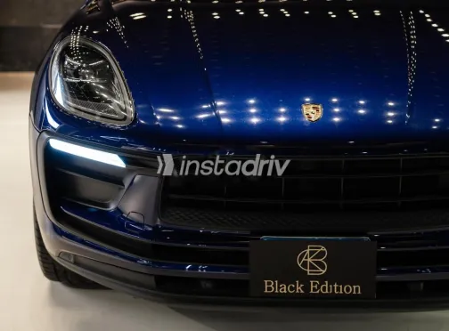 Porsche Macan 2022 Dark Blue Used for Sale - 3